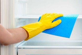 Vệ sinh tủ lạnh