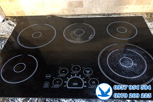 sửa bếp từ Quận 3