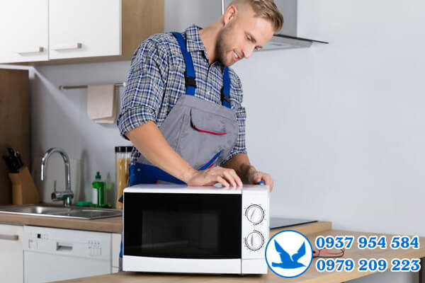 Sửa lò vi sóng Sharp tại Thủ Đức