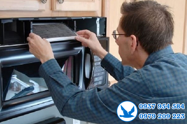 Sửa lò vi sóng Sharp tại Thủ Đức