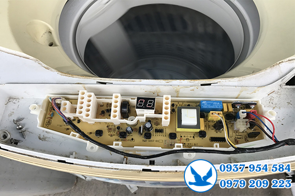 Trung tâm bảo hành máy giặt Midea tại tpHCM