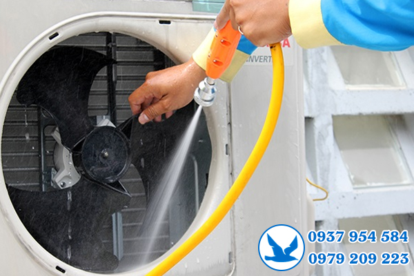 Sửa máy lạnh âm trần tại quận 9