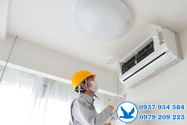 Máy lạnh khi hoạt động phát ra âm thanh lớn