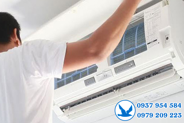 Sửa máy lạnh Daikin tại quận 3