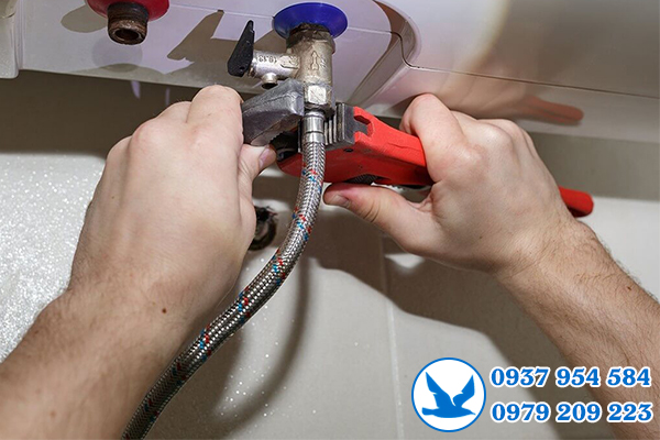 Sửa máy nước nóng  quận 1