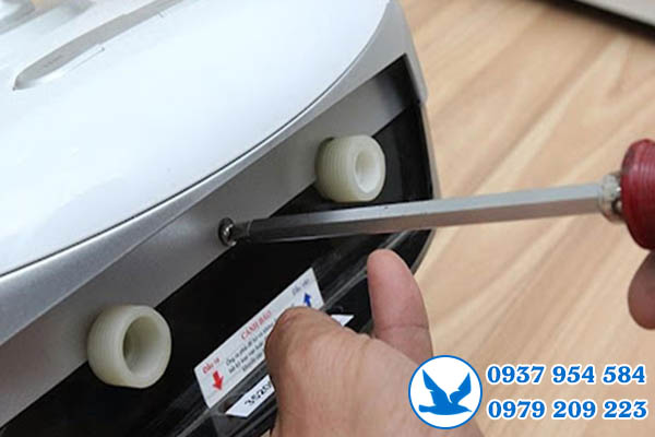 sửa máy nước nóng tại Thủ Đức