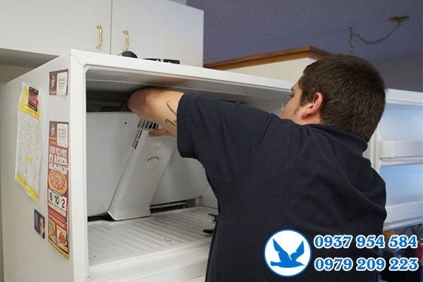 sửa tủ lạnh Toshiba ở quận 1