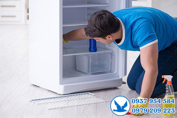 Sửa tủ mát Panasonic tại quận 2 sửa tủ mát Panasonic tại quận 2