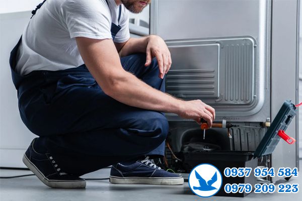 Sửa tủ mát Sanaky tại quận 9