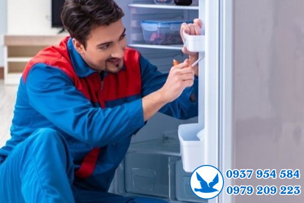 Sửa tủ mát Sanaky tại Thủ Đức