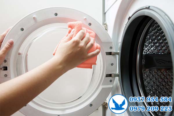Vệ sinh máy giặt LG ở quận 3 Vệ sinh máy giặt LG ở quận 3
