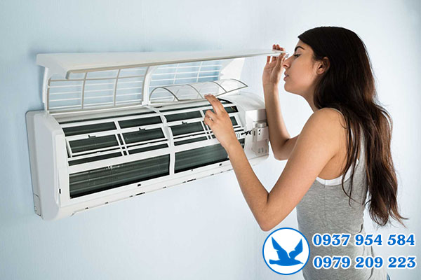 Vệ sinh máy lạnh