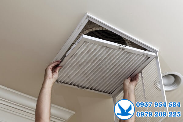 Vệ sinh máy lạnh âm trần tại Gò Vấp Vệ sinh máy lạnh âm trần tại Gò Vấp