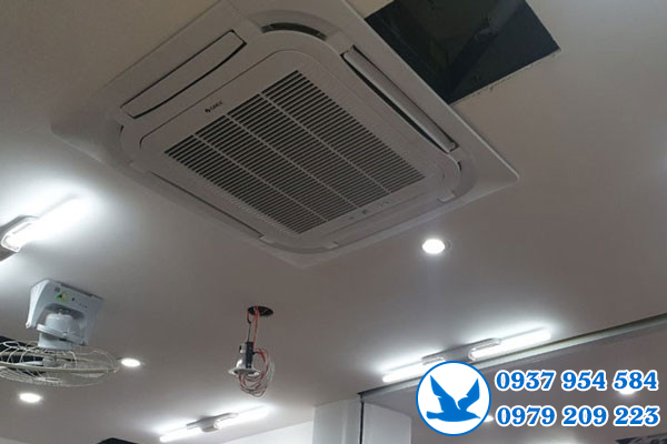 Vệ sinh máy lạnh âm trần tại Gò Vấp Vệ sinh máy lạnh âm trần tại Gò Vấp