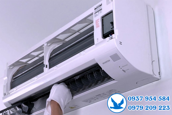 vệ sinh máy lạnh đường Lê Quang Định quận Gò Vấp