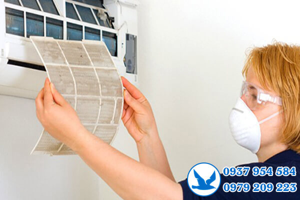 Vệ sinh máy lạnh phường Bến Thành Quận 1