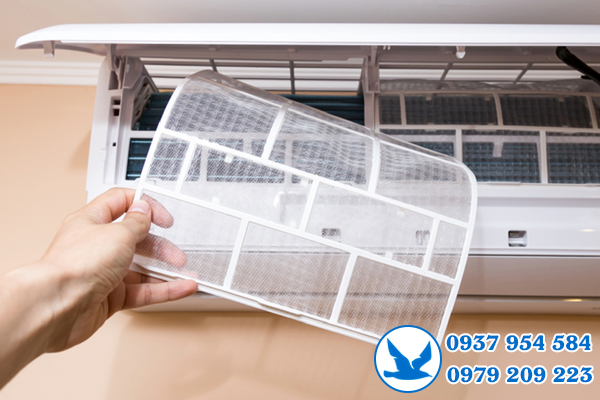 Vệ sinh máy lạnh tại KCN Sóng Thần