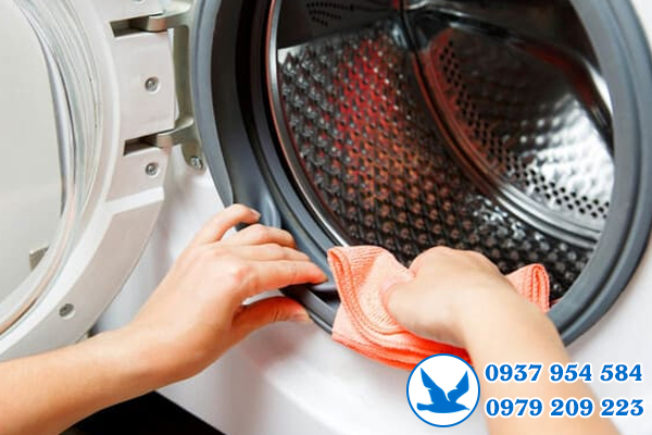 Vệ sinh máy sấy Electrolux tại Bình Dương Vệ sinh máy sấy Electrolux tại Bình Dương