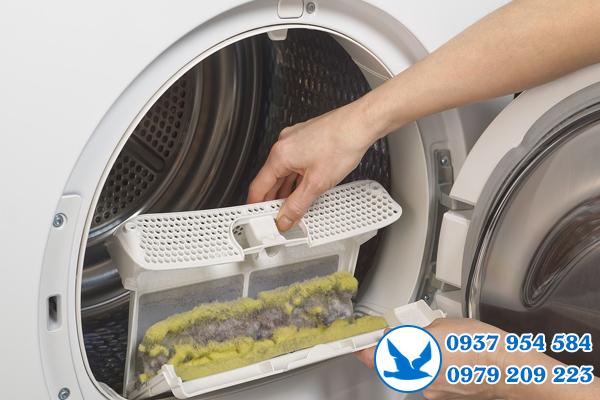 vệ sinh máy sấy Electrolux tại quận 9