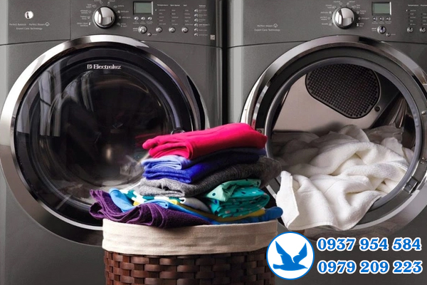 vệ sinh máy sấy Electrolux tại quận Bình Thạnh