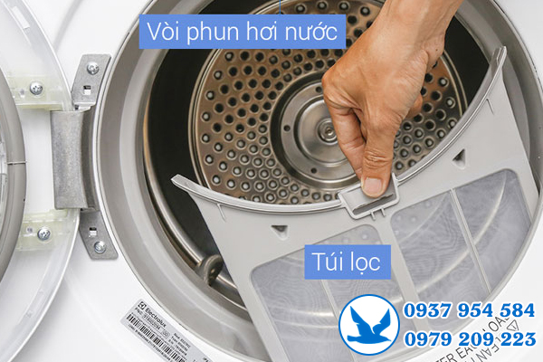 vệ sinh máy sấy Electrolux tại quận Bình Thạnh