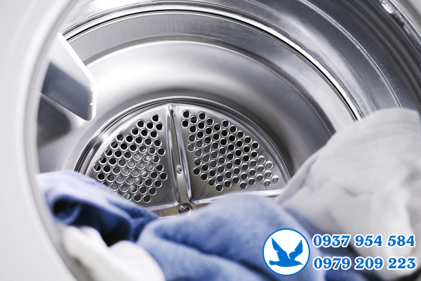 vệ sinh máy sấy Electrolux tại Thủ Đức