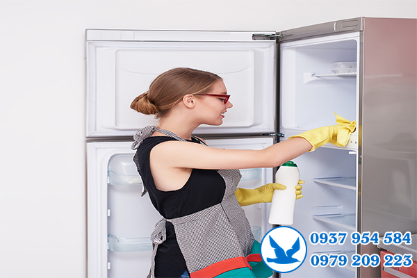 Vệ sinh tủ lạnh tại quận 3