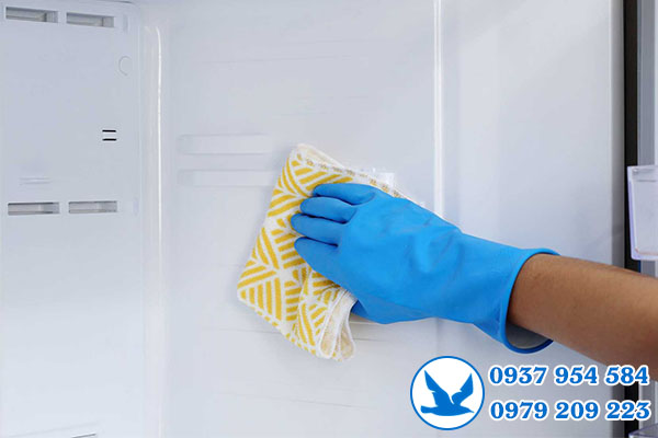 vệ sinh tủ lạnh tại quận 2