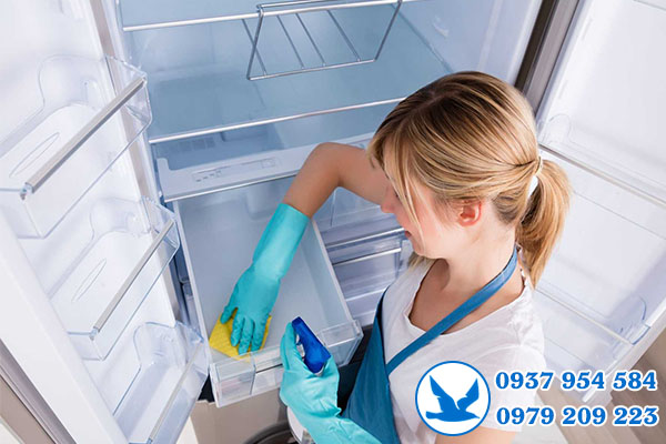 vệ sinh tủ lạnh tại quận 9