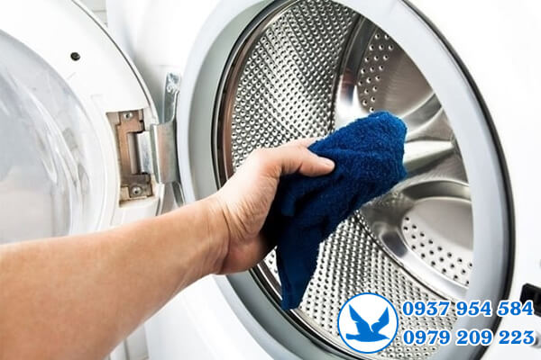 Sửa máy sấy Candy ở Bình Dương