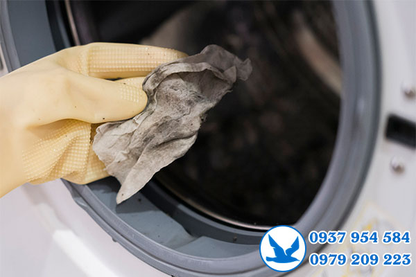 Vệ sinh máy giặt Electrolux ở quận 9