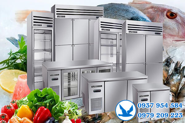 Vệ sinh tủ lạnh công nghiệp tại quận 9